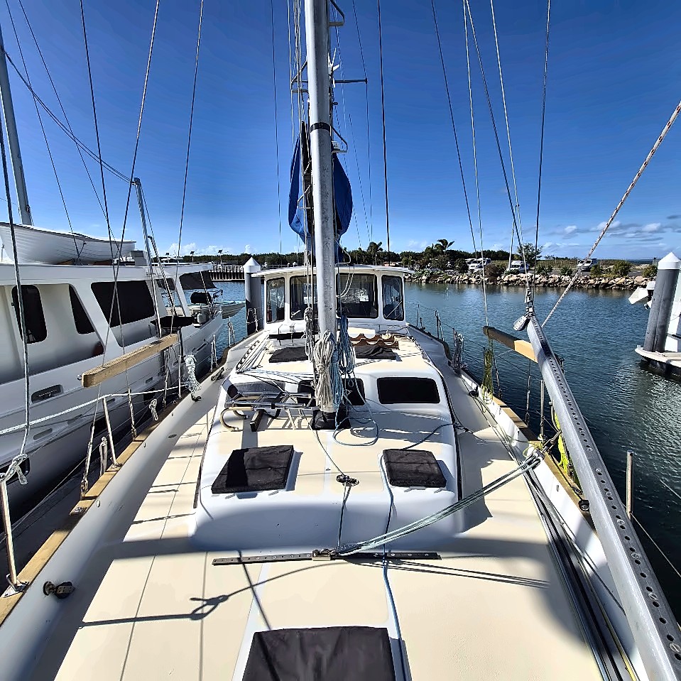 Foredeck Looking Forward