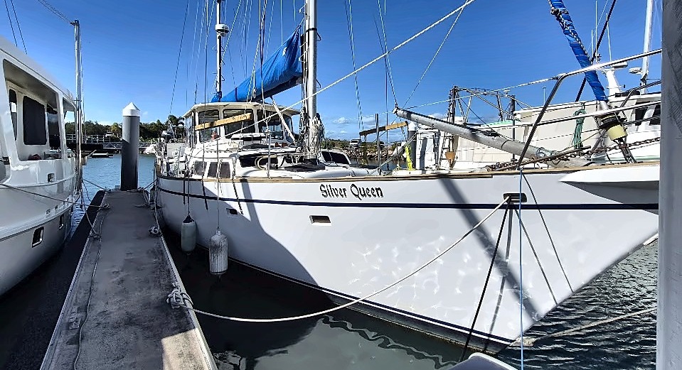 Dimensions & Construction aboard Silver Queen